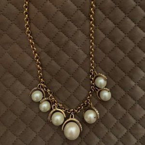 Gold Necklace with pearl drops